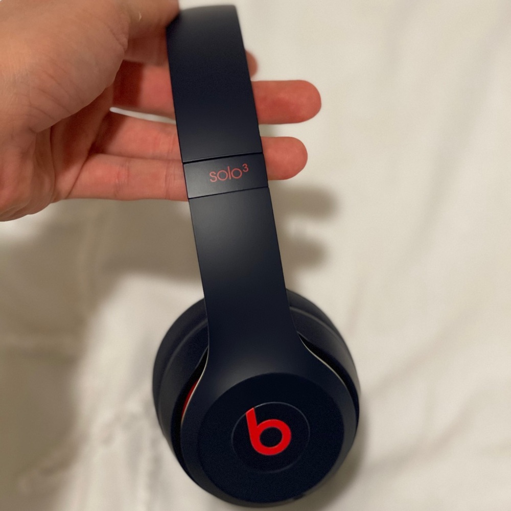Beats Solo 3 Wireless Headphones